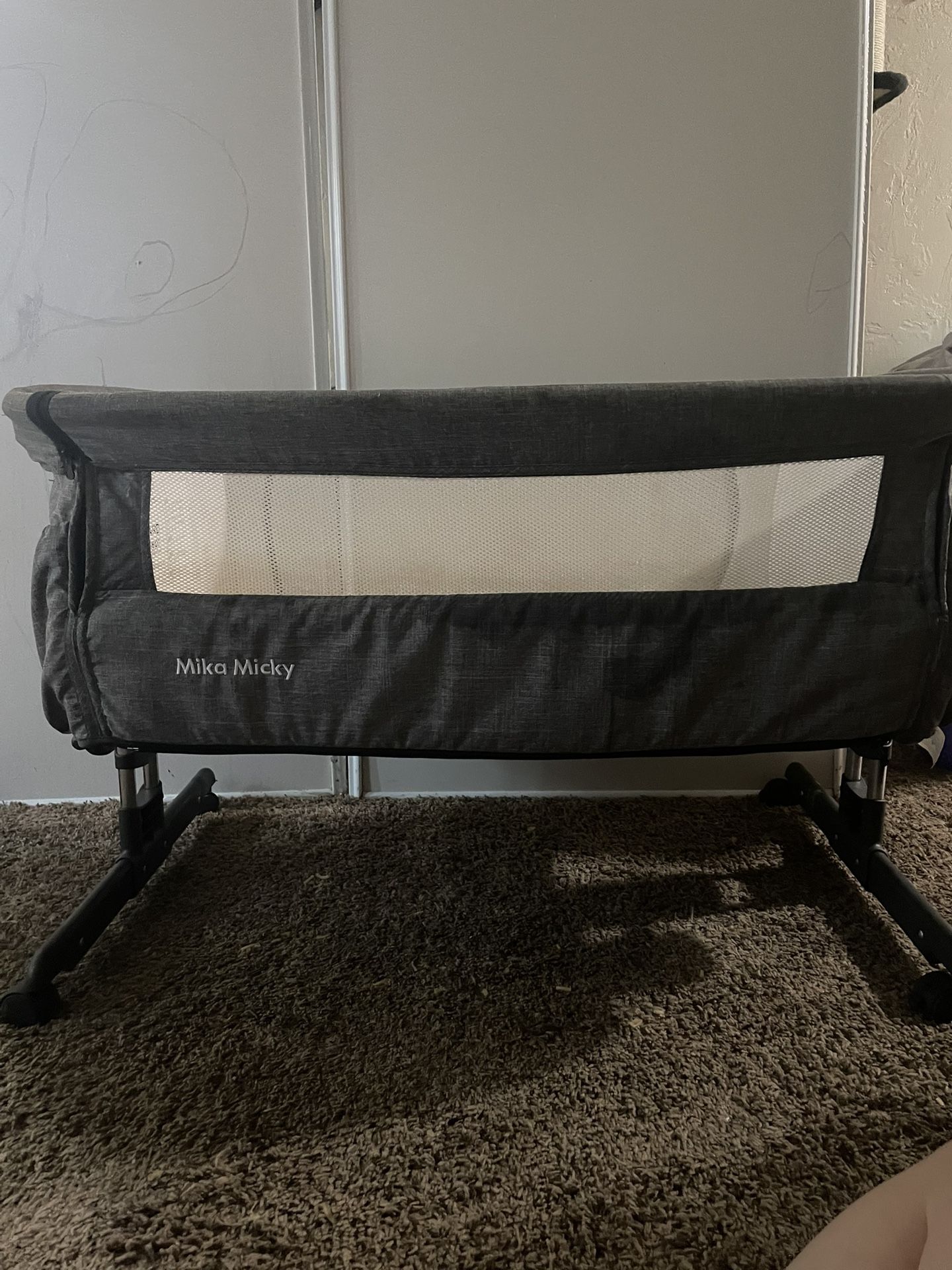 Bedside Bassinet 