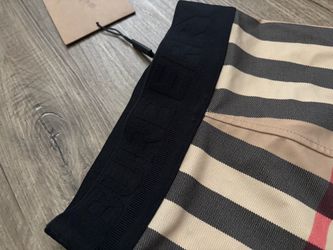 Burberry leggings  Size 3Y