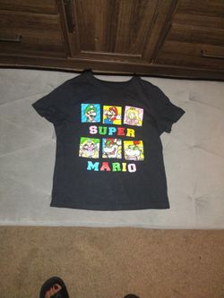 Super Mario T-shirt 
