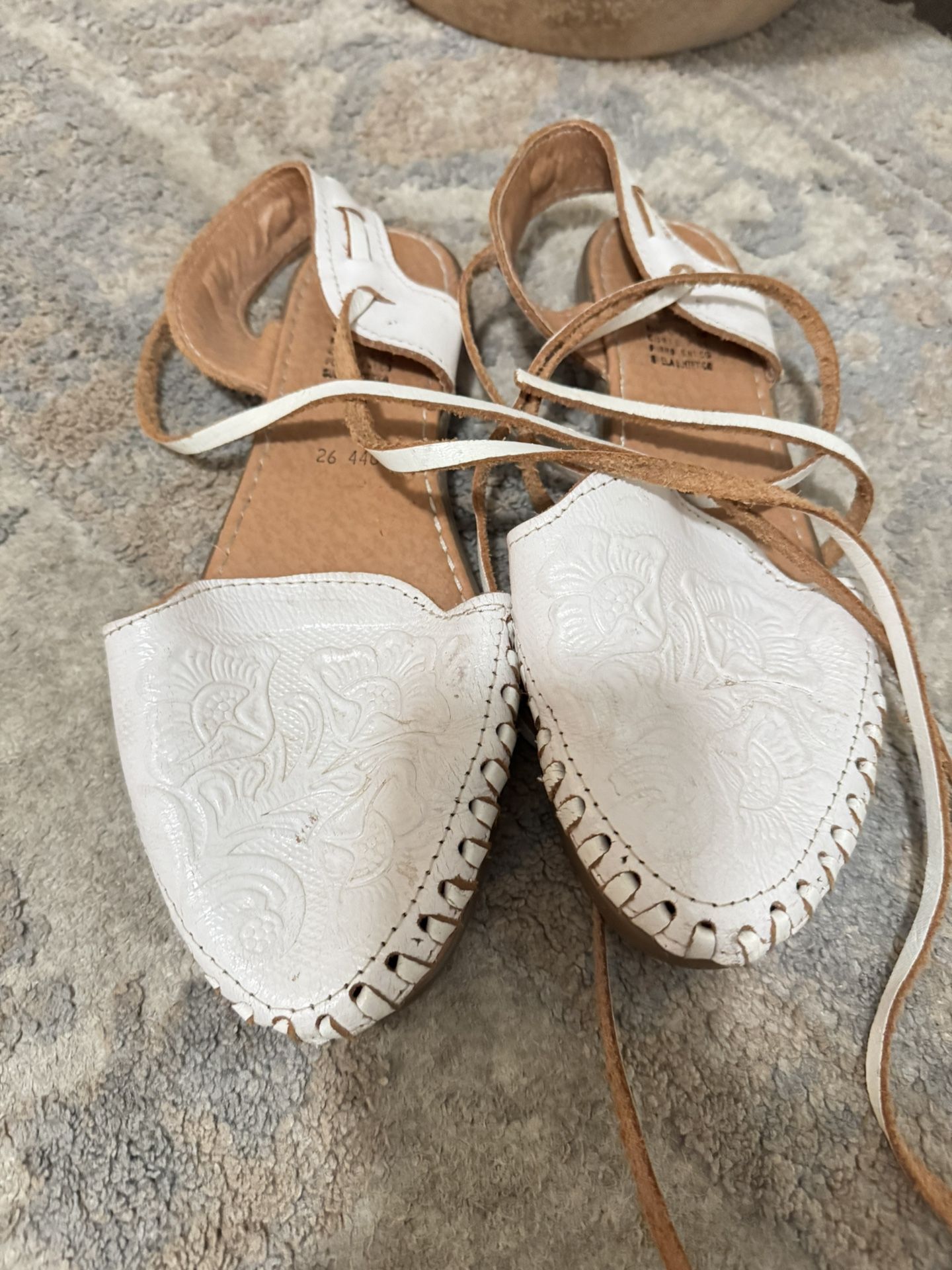 Beautiful White Huarache