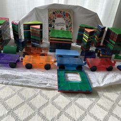 Monumental Magna-tile Set