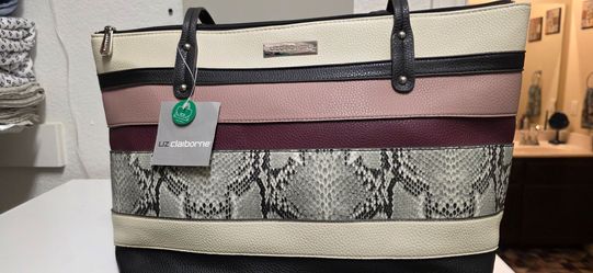 NEW Liz Claiborne purse