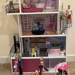 Barbie Dollhouse With Barbies, Ken, and Clothes 
