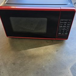 Brand New Microwave 