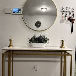 Espejo, Mesa Y Adornos 