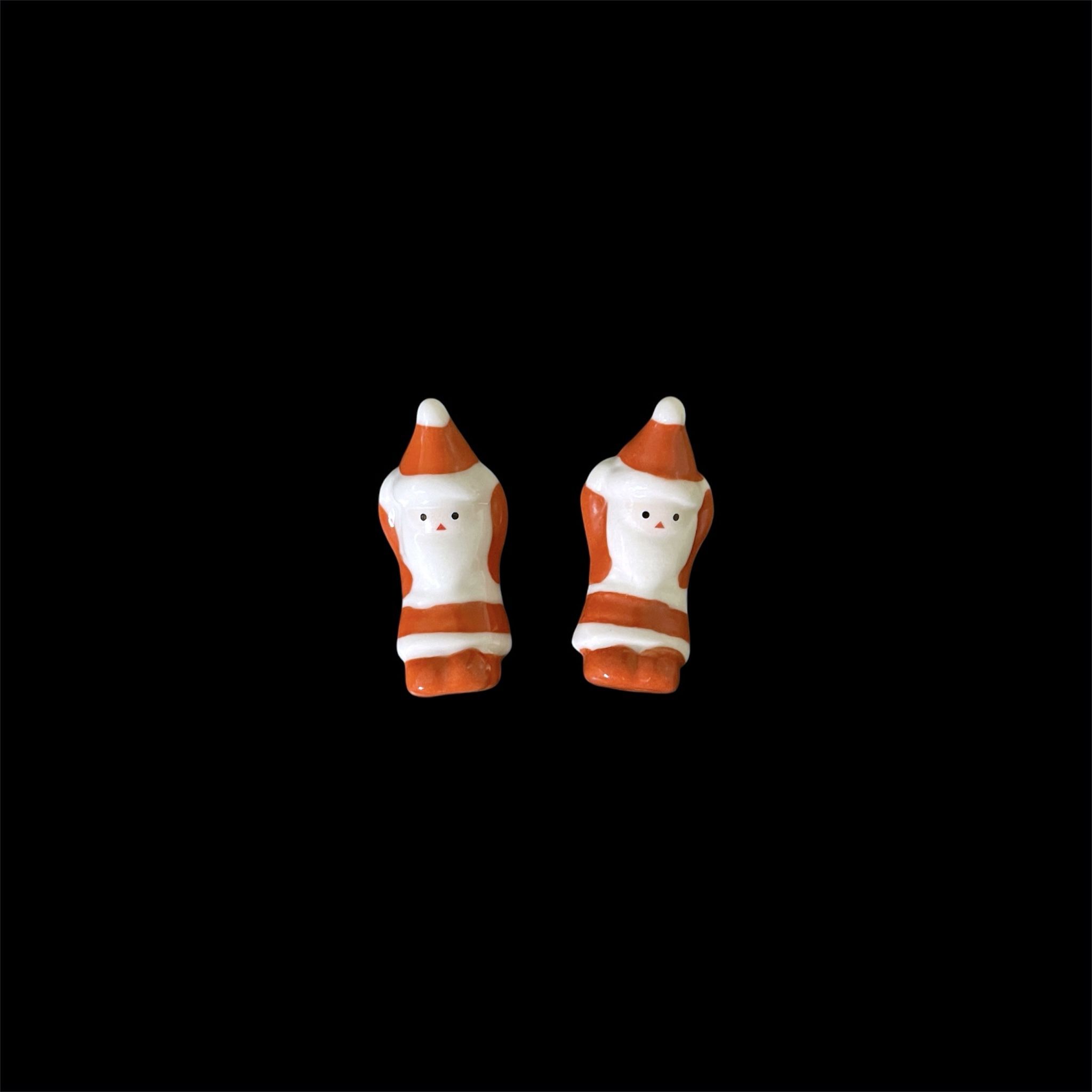 Santa Claus Winter Christmas Dinnerware Decor Ceramic Chopstick Holder Set