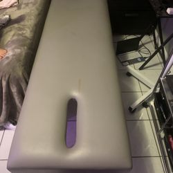eyelash/ massage bed