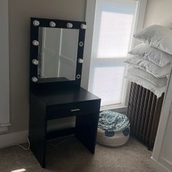 Vanity 