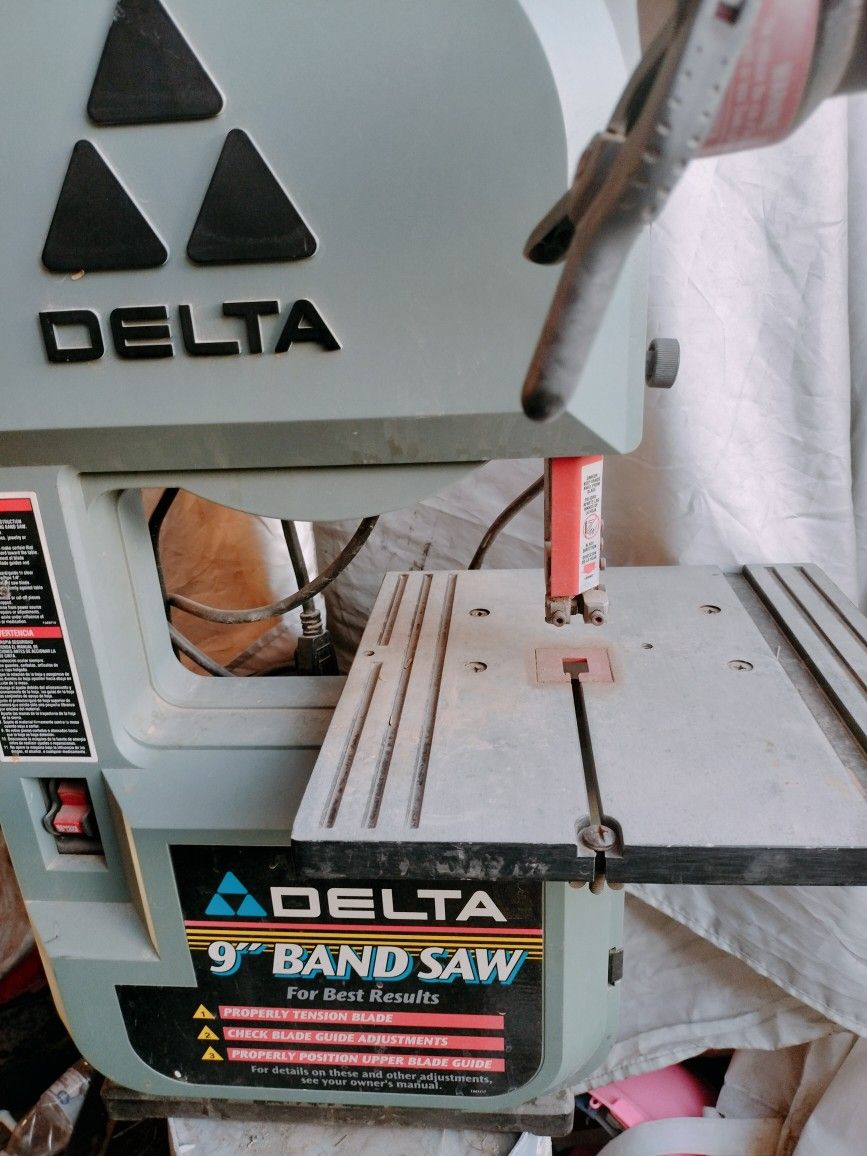 Delta Band Saw