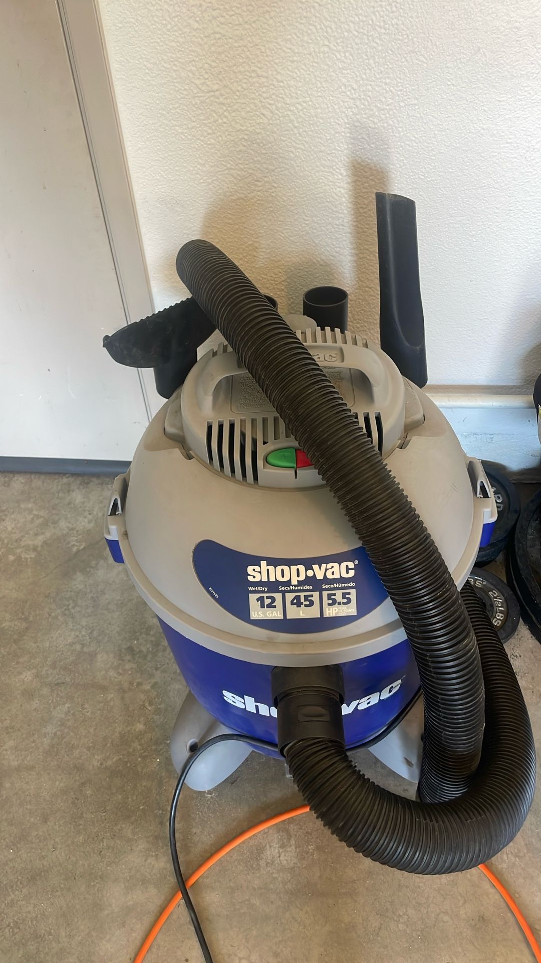 Shop Vac 12 Gallons 5.5 HP