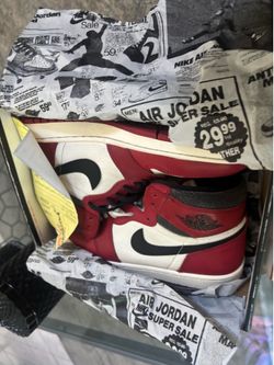 Antique air Jordan 1s 1986 lost n founds size 9