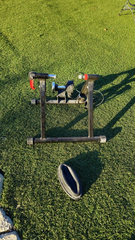 Bicicle Trainer Stand