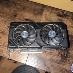 ASUS Dual GeForce RTX 4060 Ti EVO OC Edition 16GB GDDR6 (PCIe 4.0, 16GB GDDR6, DLSS 3, HDMI 2.1a, DisplayPort 1.4a, 2.5-slot design, Axial-tech fan de