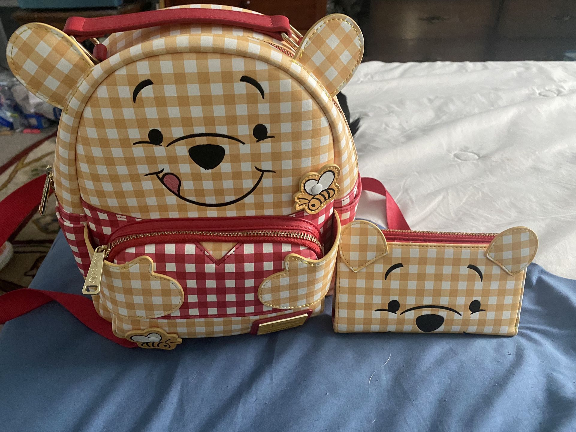 Winnie The Pooh Purse W/matching Wallet 