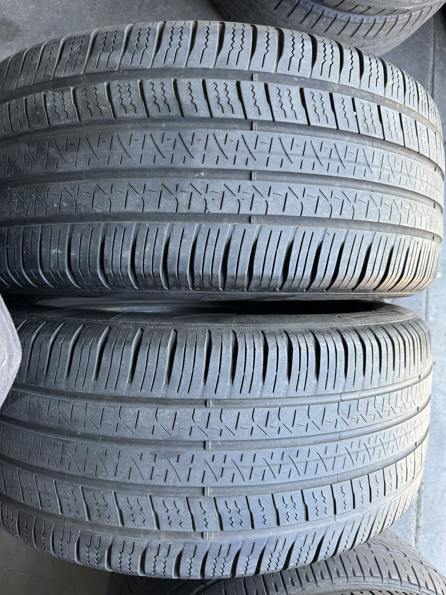 (2) 255/50R19 PAIR OF USED TIRES PIRELLI FOR SALE 60% LIFE