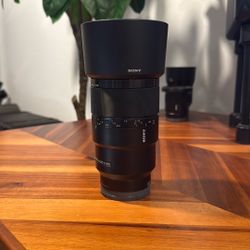 Sony FE 90mm f/2.8 - MACRO G OSS 