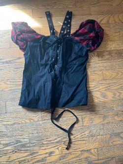 Plaid Puffed Shouldered Top