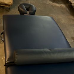 Oakworks massage table