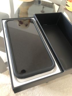 iPhone X, 256 GB , perfect condition, no shipping