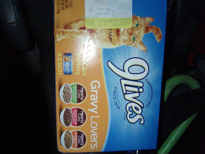 9 Lives 12 Cans