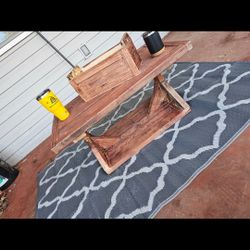 Rustic Coffee Table (Indoor/outdoor)