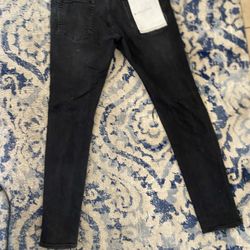 Purples size 32 and im willing to make trades with shoes