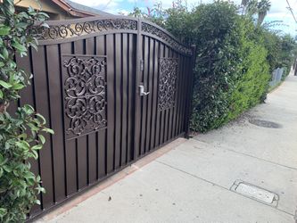 Metal Gates 