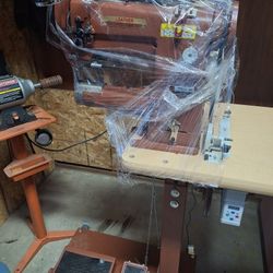 New Cobra 26 Sewing Machine 