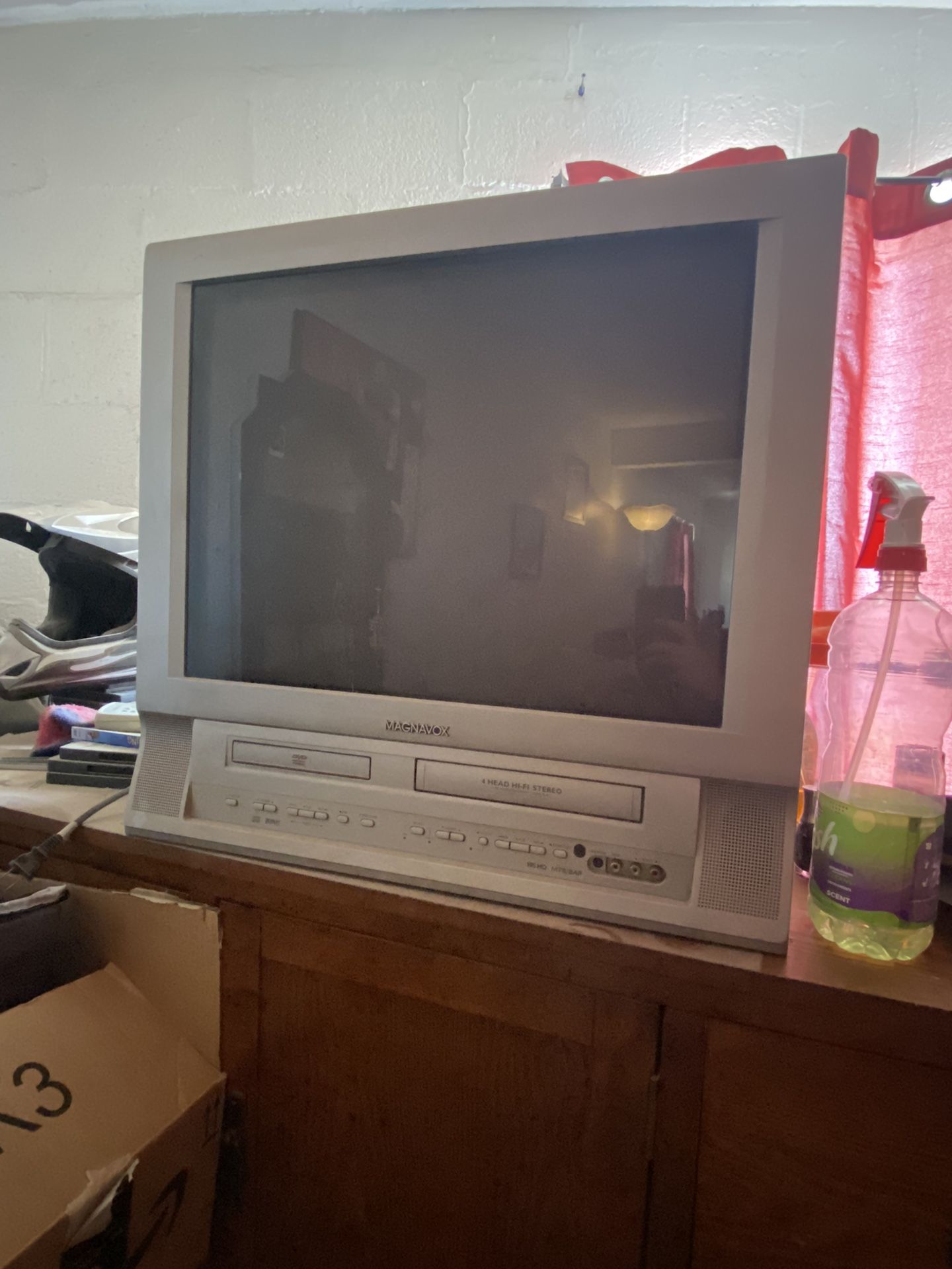 Magnavox: VCR, DVD TV combo