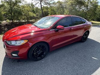 2020 Ford Fusión ( Very Clean Car )