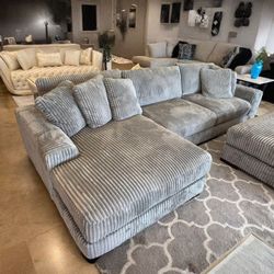 Lindyn Fog 3-Piece LAF Sectional
