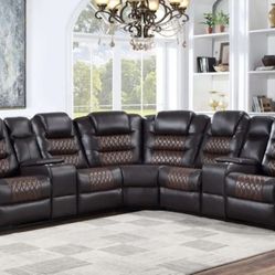 Hot Deal! Brand New Reclining Sectional On Sale!! 
