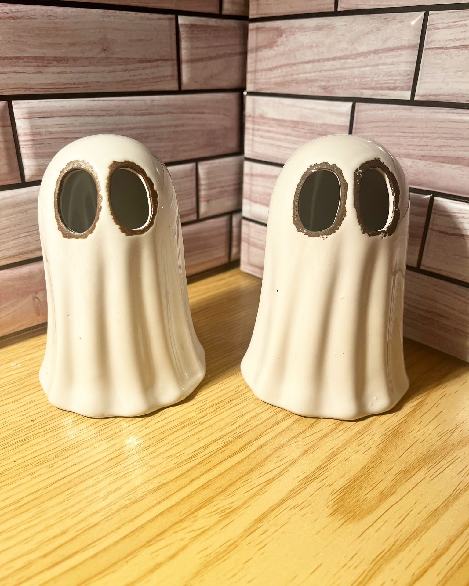 Halloween Interchangeable Light Ghosts. 2 Pack! Brand New! 