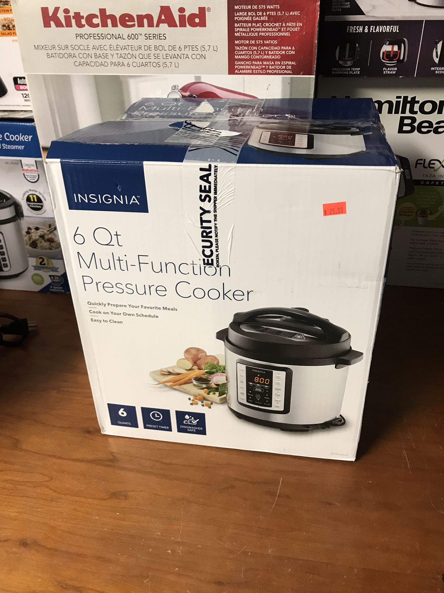 NEW Insignia 6 quart pressure cooker instant pot and rice cooker