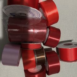 5 Red , 6 Wine Red, 1 Pink, 1 Brown ribbons