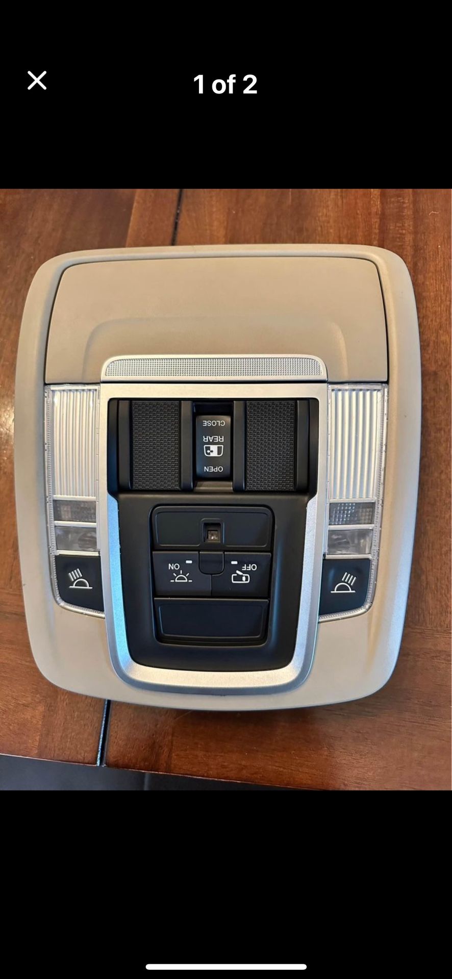 Ram 1500 Laramie Center Light Console