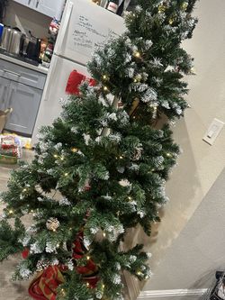 Christmas Tree With Lights 6ft