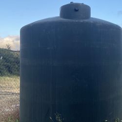 3000 Gallon Water Storage Tank - Dark Green