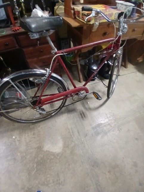 Vintage Schwin Bicycle Read Below
