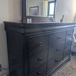 Cameron Cherry 2 Stands And 1 Dresser And Mirror 