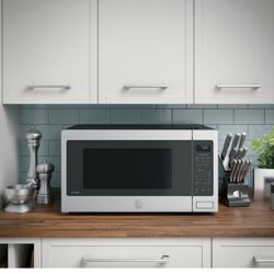 GE PES7227SLSS Stainless Steel Microwave 2.2 Cu. Ft. – OPEN BOX $279.99