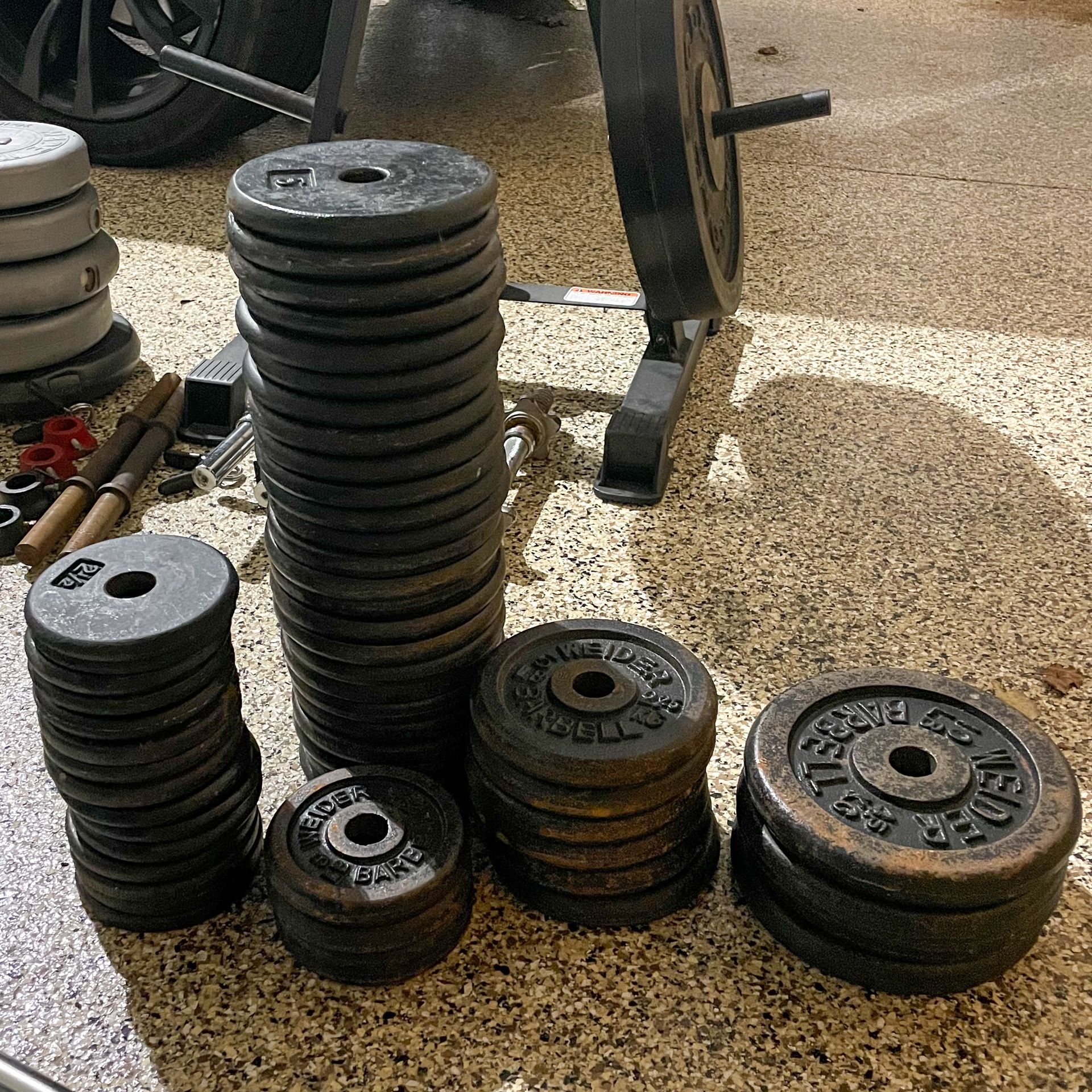 440+ Lbs Of Standard Weight Plates With Bars 