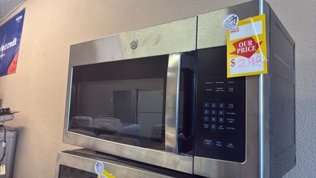 Nice like new GE microwave
