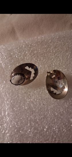 Navajo Shadowbox Studio · White Buffalo Turquoise Studs · Signed W Sterling · Lightweight Native Silver · Thunderbird Cutout · Vintage Southwestern 92