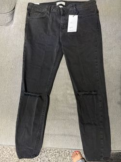 New Forever 21 Black Distressed Skinny Jeans Size 29