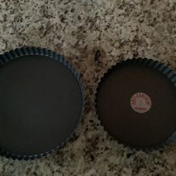 2 Tart Pans - 8” & 9”