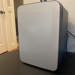 Frigidare Mini Fridge