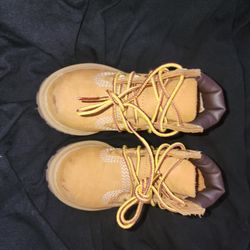  Size 5 Children's Timberlands 