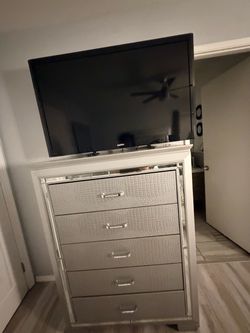 Sanyo 55 inch tv