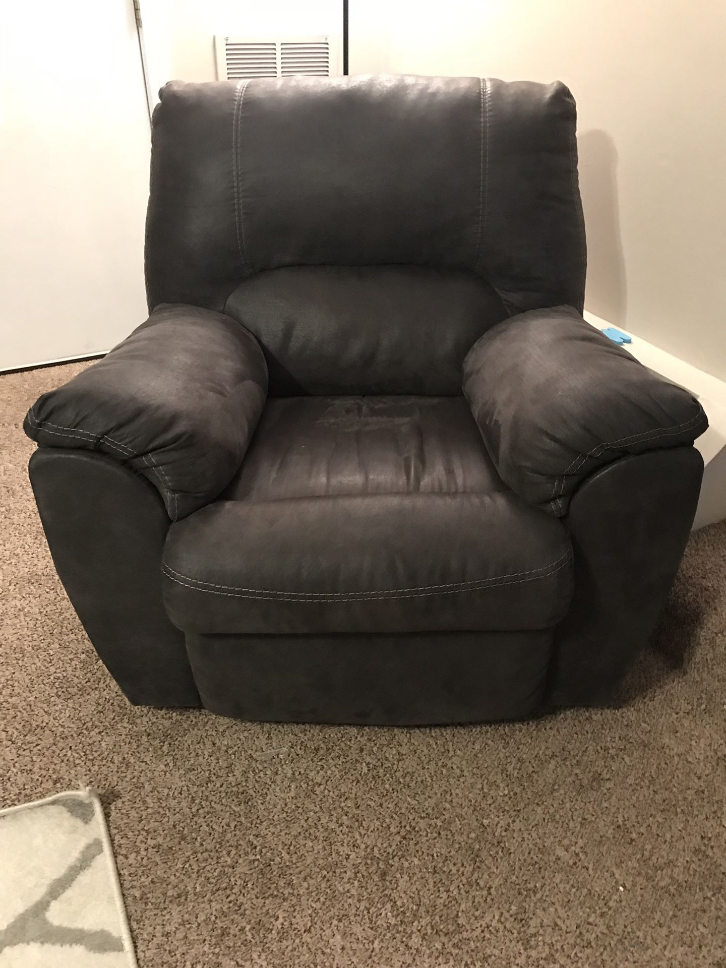 Recliner from Ashley furniture